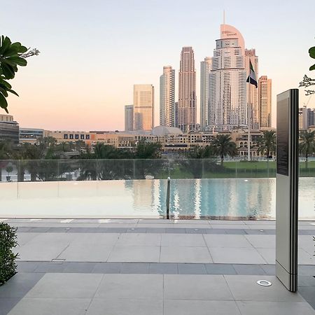 Chic Home With Great Views Near Burj Khalifa 197Gr-2 두바이 외부 사진